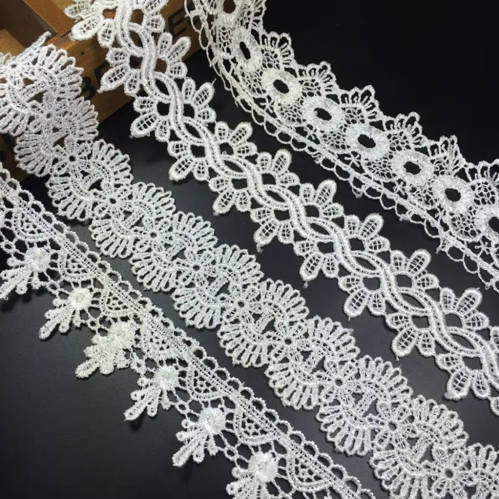 Fashionable High Quality Short Three Dimensional Floral Sequin Lace Suitable For Dresses And Other Accessories